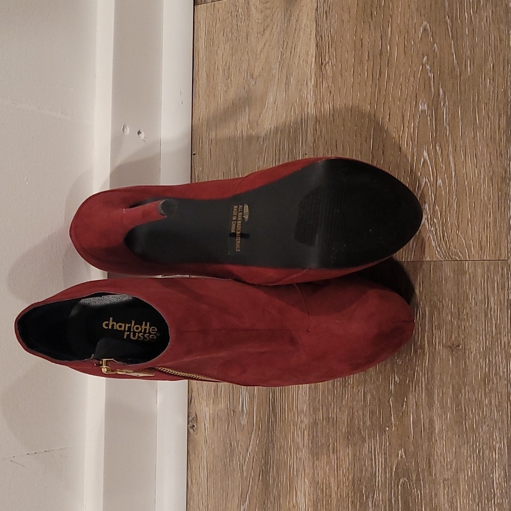 Red platform booties - Picture 2 of 3